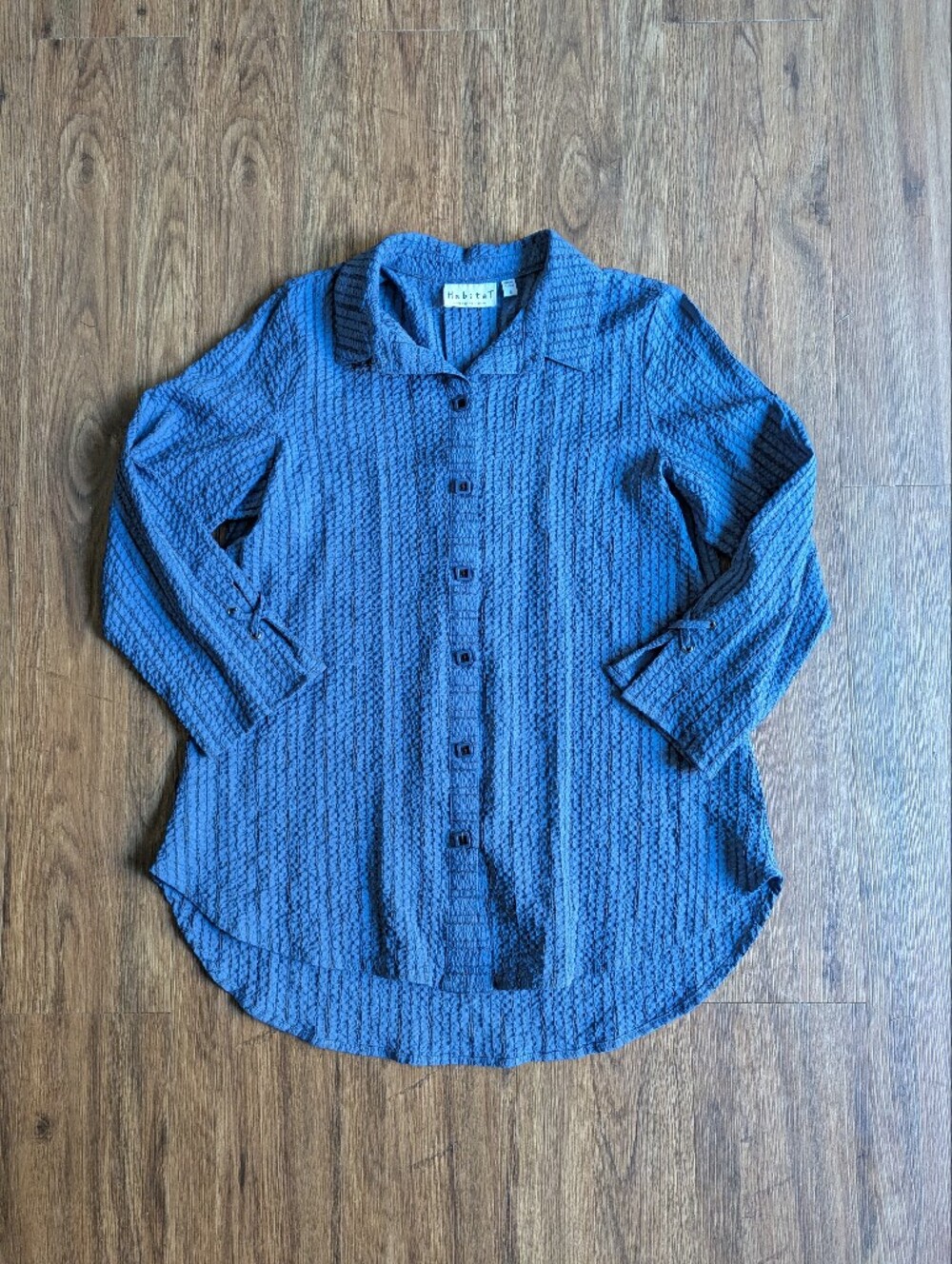 Habitat Blue Textured Button-up Blouse Sz S
